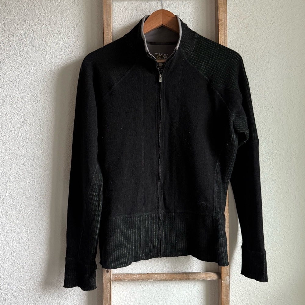 Mountain Hardwear Women’s Black/Green Wool Blend Zip Seater Jacket sz: L